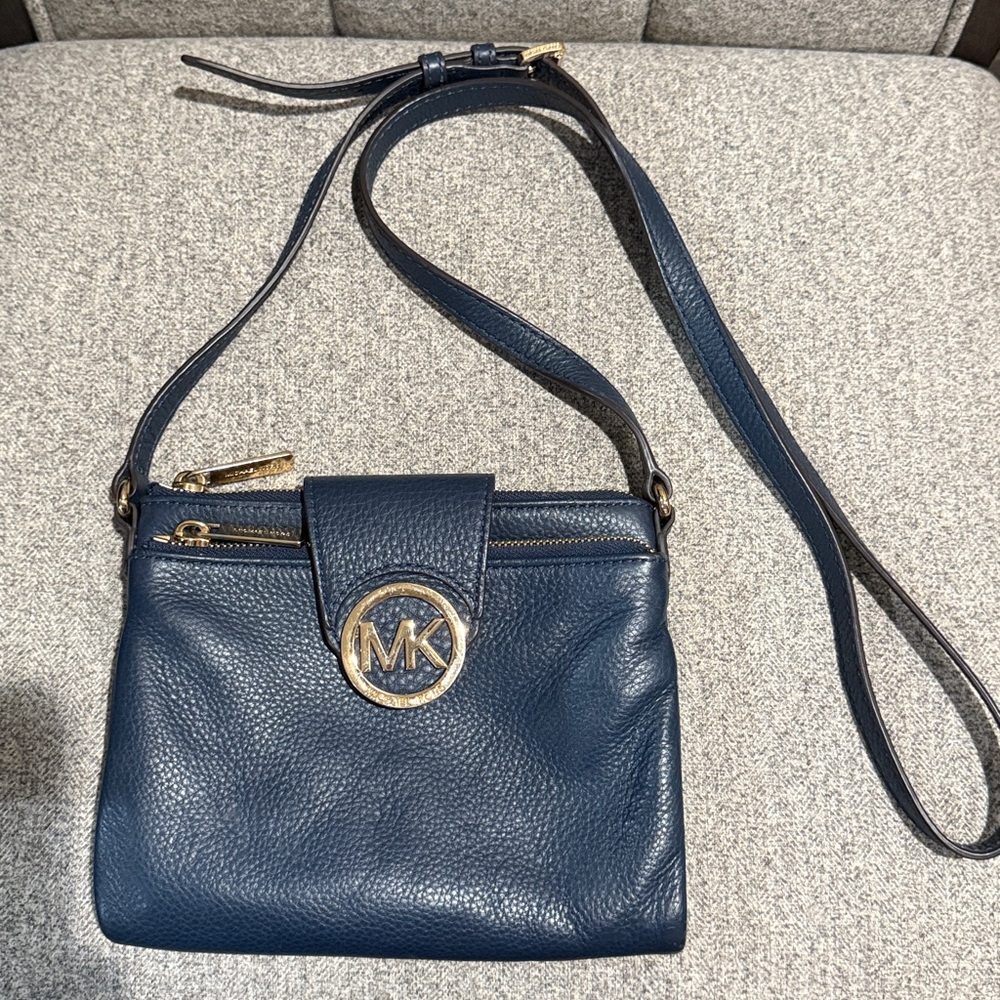 Michael Kors Blue Leather Shoulder Bag